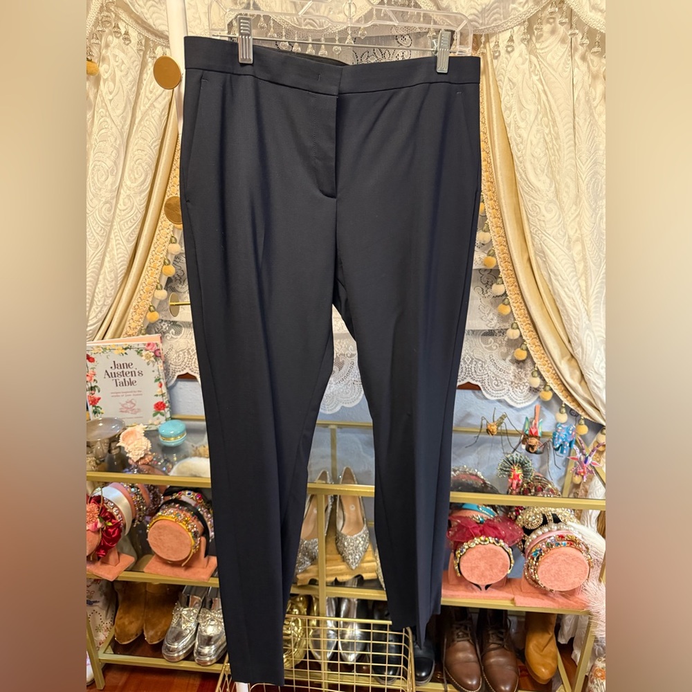 Theory flat front classic wool trousers.